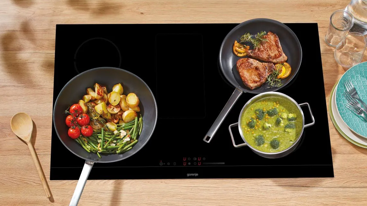 Gorenje ECS959BCSC Glass Ceramic Hob